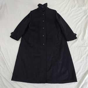 Schneiders Swing Style 3/4 Sleeve Virgin Wool Blend Coat w/Stand Collar in Navy.